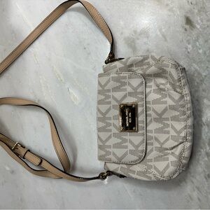 Small Michael Kors Crossbody